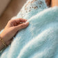 Damenpullover mit offenen Schultern und Spitze