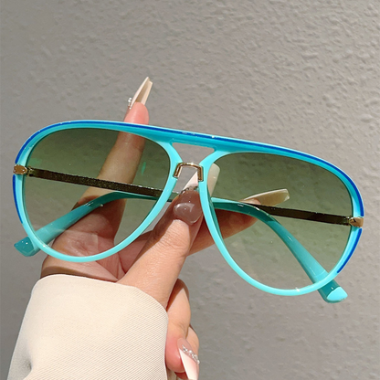 🔥 LIMITED TIME 50% OFF! 🕶️ Women's Retro Double-Bridge Sunglasses – UV400 Protection & Gradient Lenses ✨